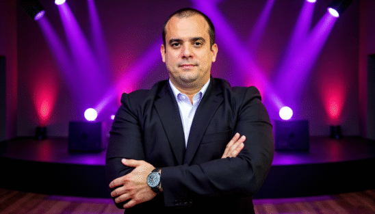 Palestrante em Ribeirão Preto, Celso Sousa, ensina como usar inteligência artificial nos negócios